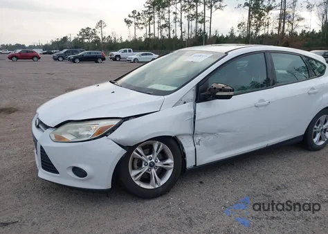 2014 Ford Focus Se from USA, damaged, VIN 1FADP3K20EL109261